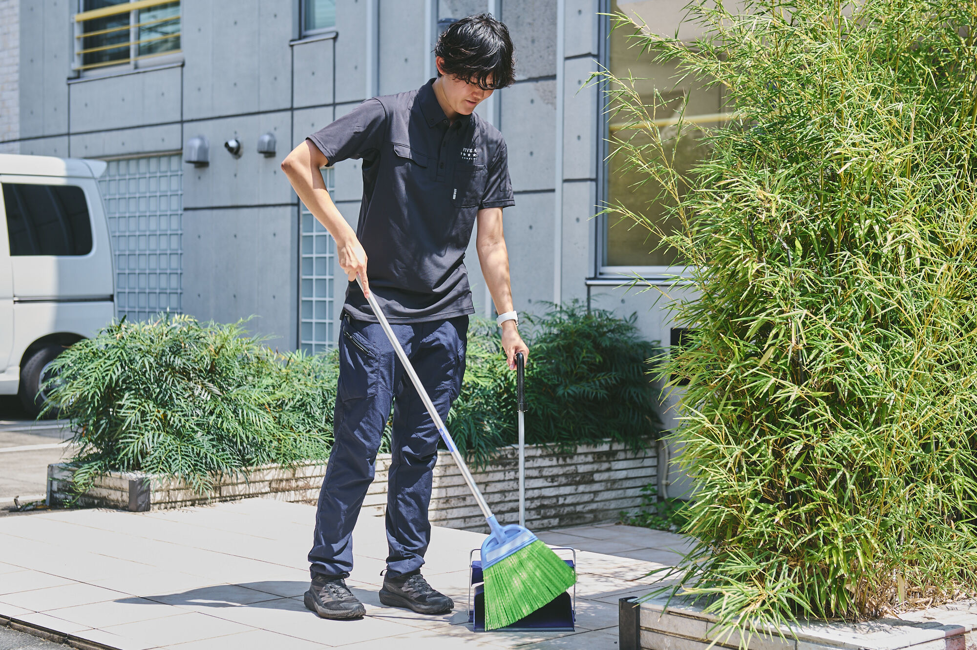 日常清掃風景 エントランス周辺